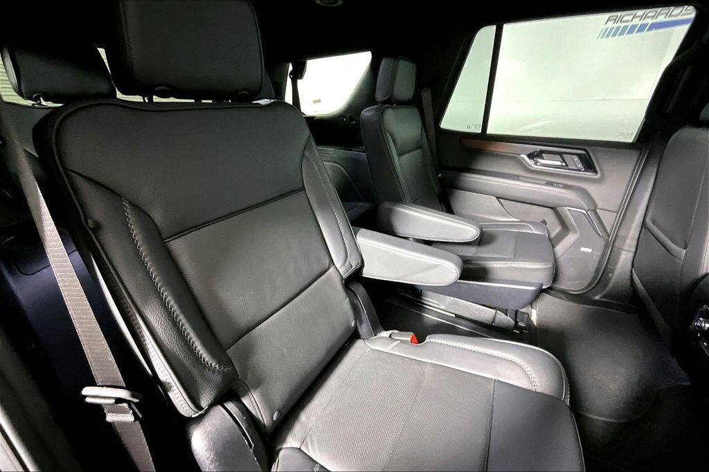 Used 2025 GMC Yukon Denali image 22