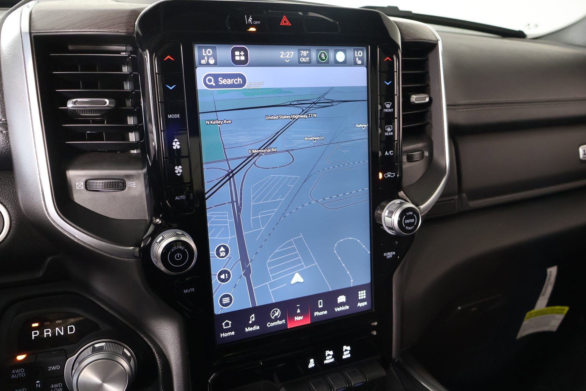 Used 2025 RAM 1500 Laramie w/ Sport Appearance Package image 7