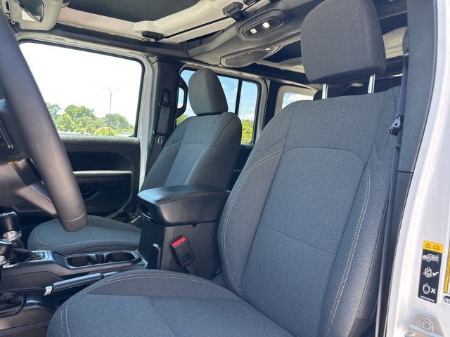 Certified 2024 Jeep Wrangler Sport S image 11