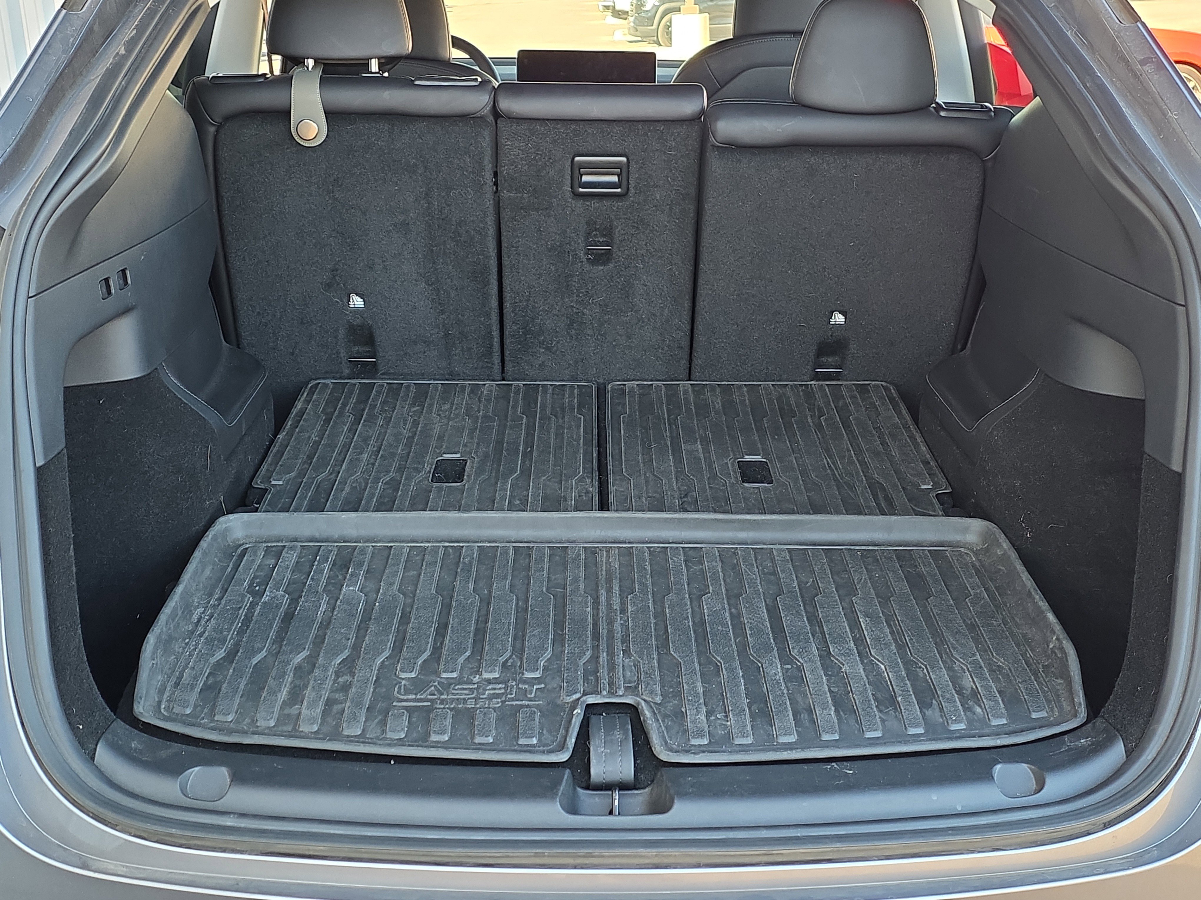 Used 2025 Tesla Model Y Long Range image 7