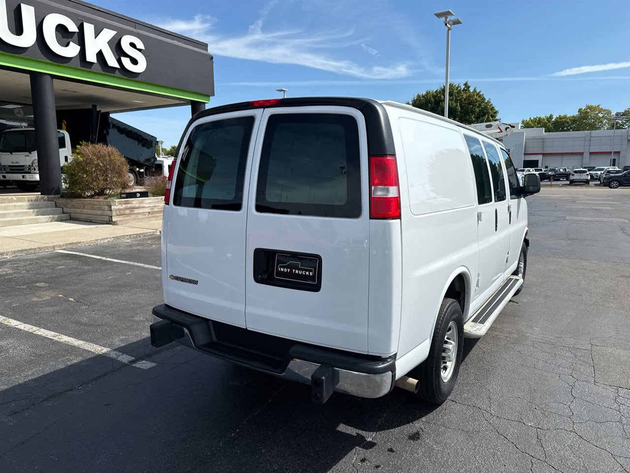 Used 2024 Chevrolet Express 2500 w/ Driver Convenience Package image 8