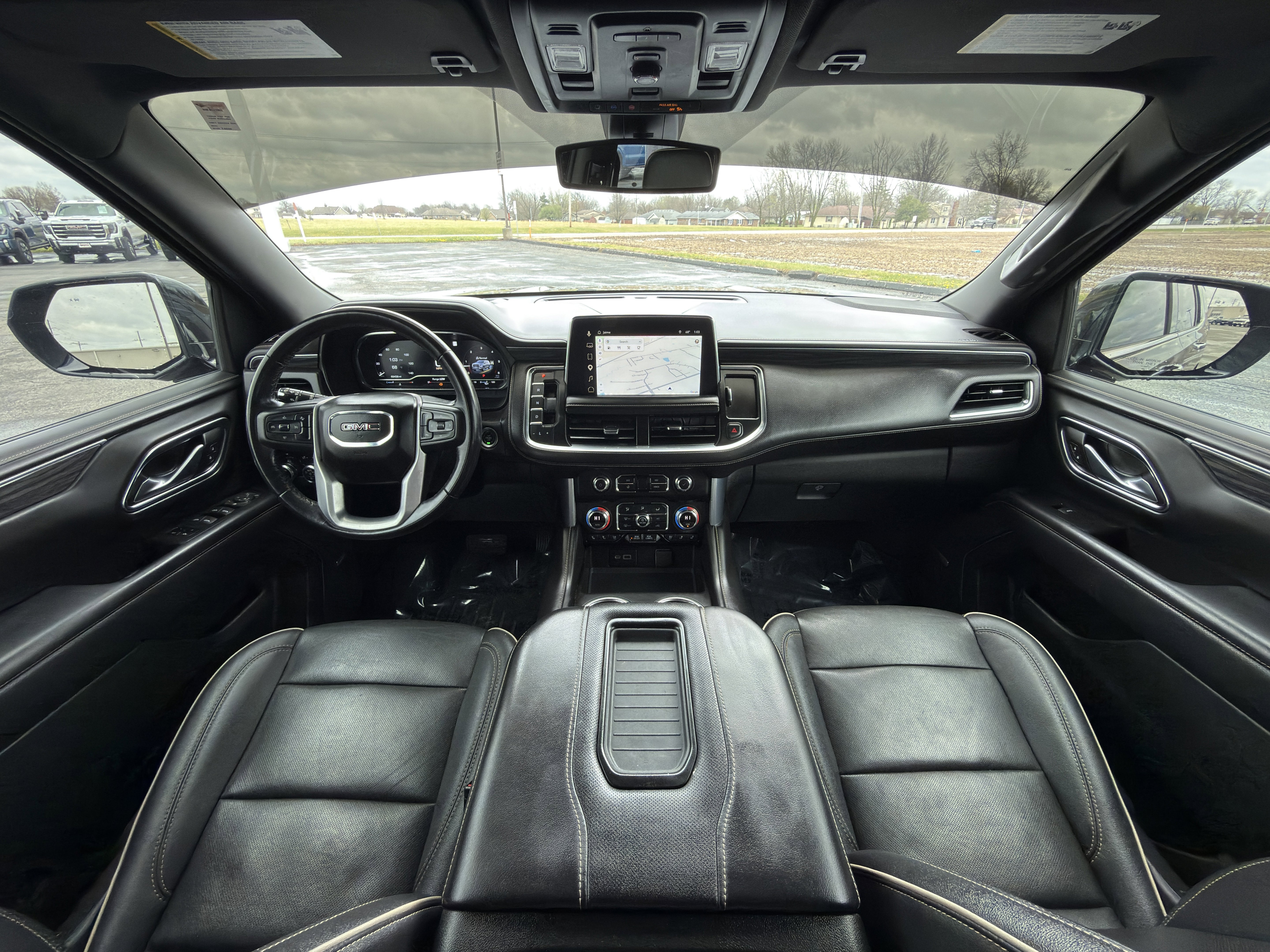 Used 2022 GMC Yukon SLT AWD/4WD image 10