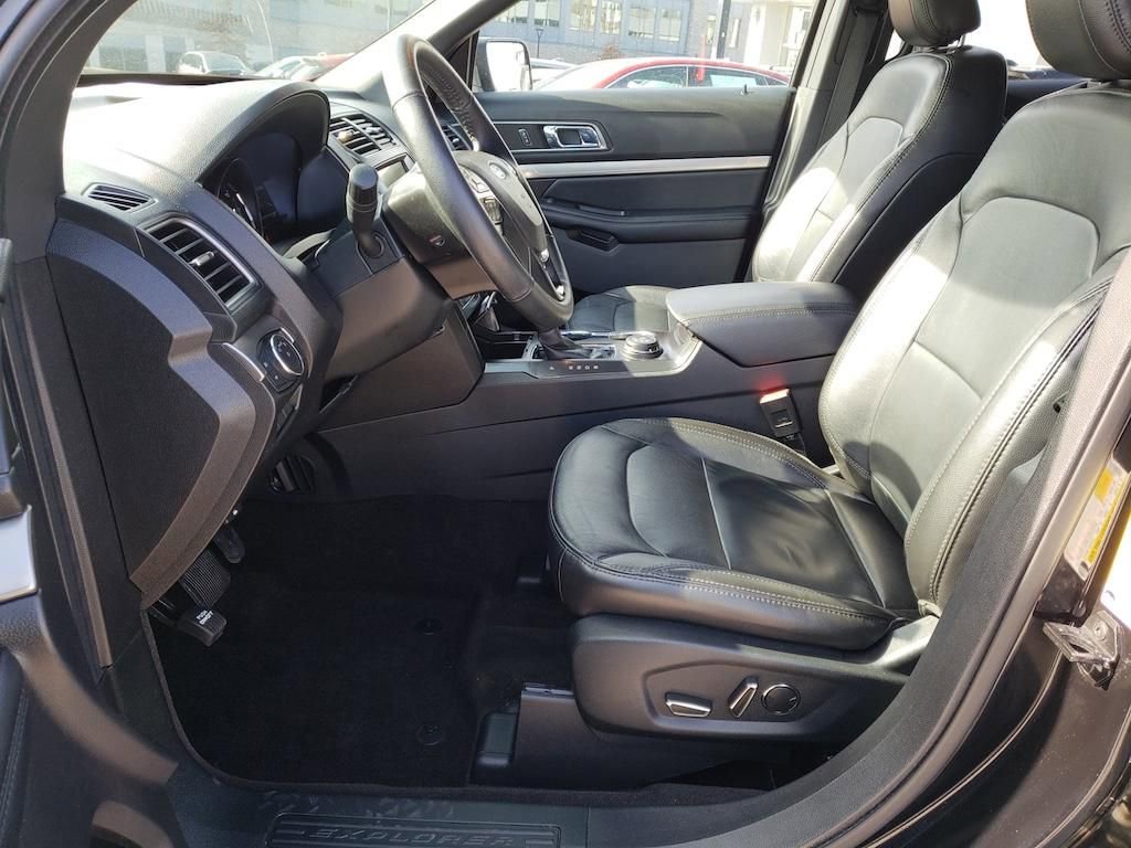 Used 2018 Ford Explorer XLT w/ Equipment Group 202A image 20