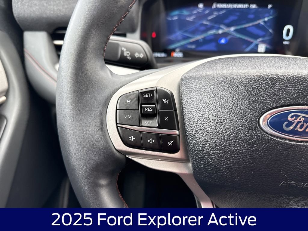 Used 2025 Ford Explorer Active image 20