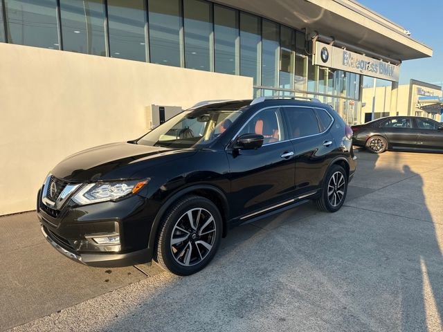 Used 2018 Nissan Rogue SL w/ Premium Package image 1