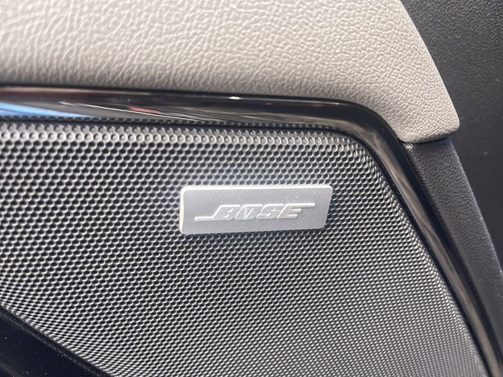 Used 2022 Chevrolet Silverado 1500 ZR2 w/ Technology Package image 36