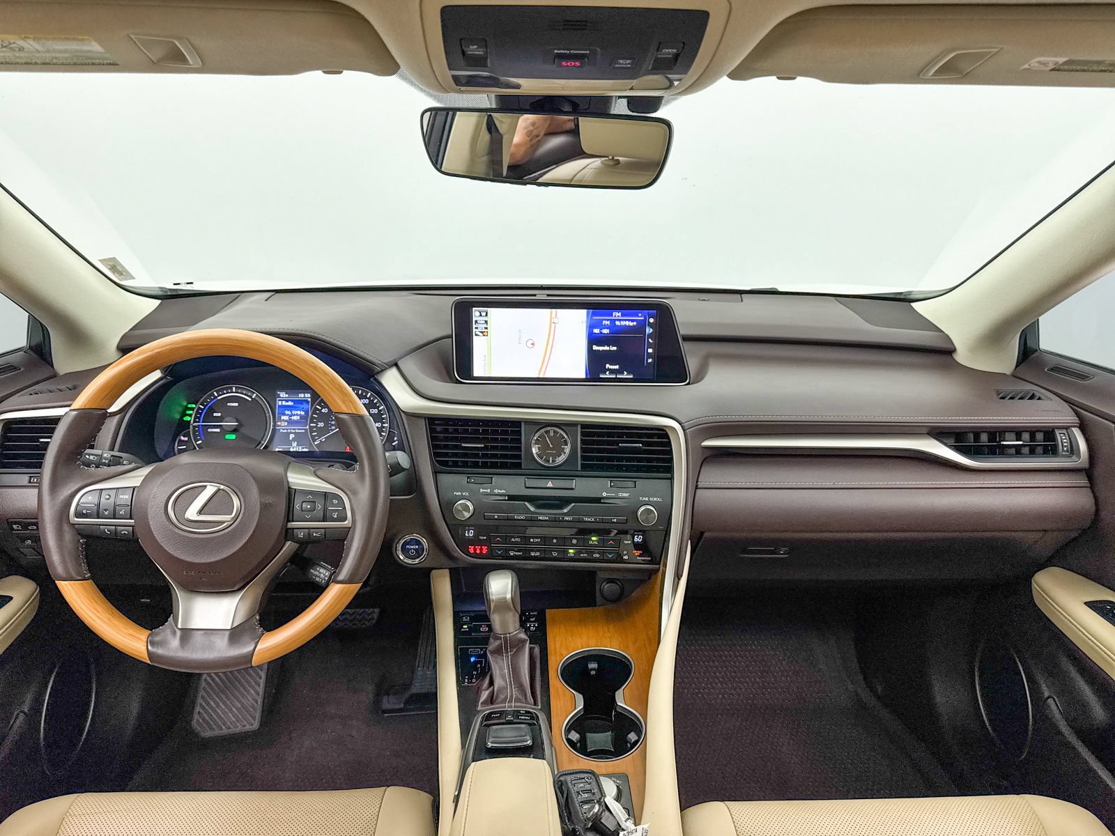 Used 2019 Lexus RX 450h AWD w/ Navigation Package image 20