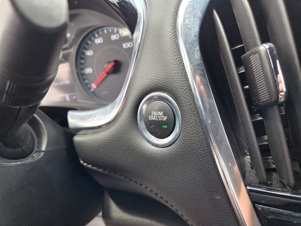 Certified 2023 Chevrolet Traverse LT FWD image 29