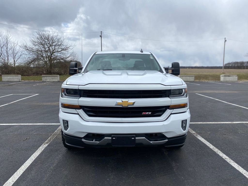 Used 2018 Chevrolet Silverado 1500 LT w/ All Star Edition image 2