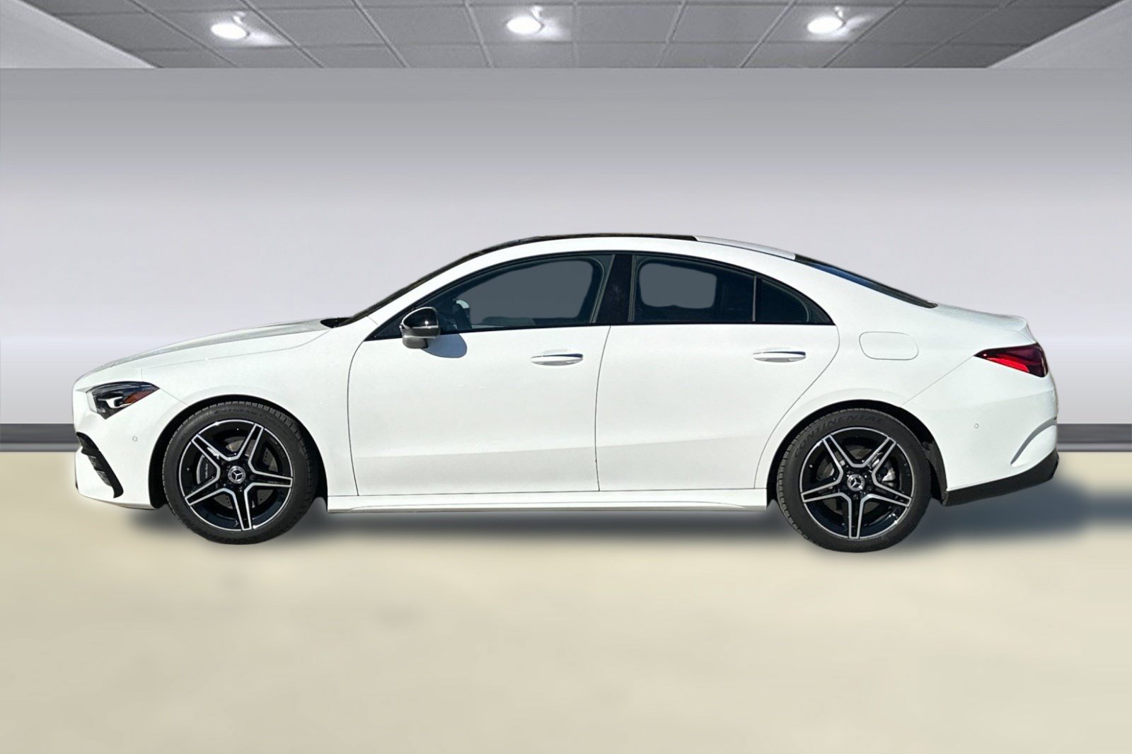 Used 2024 Mercedes-Benz CLA 250 image 2