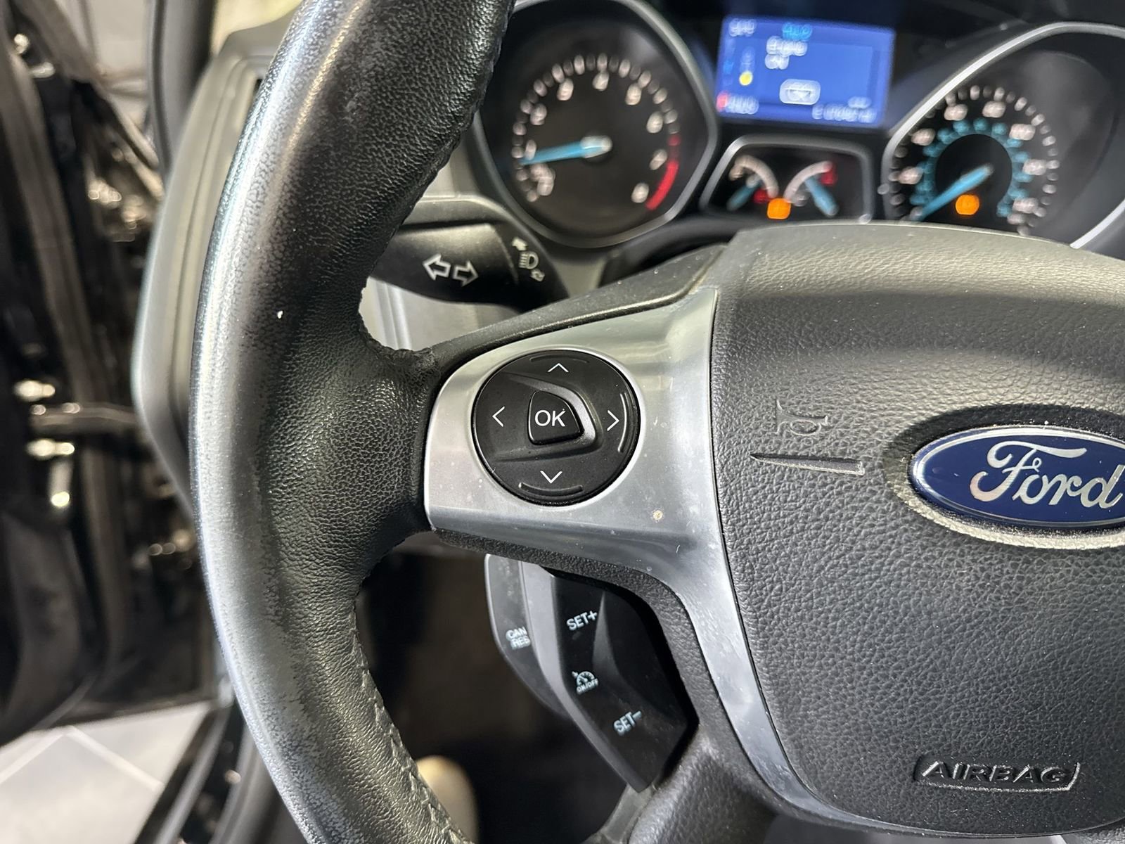 Used 2014 Ford Focus SE w/ Equipment Group 201A FWD image 18