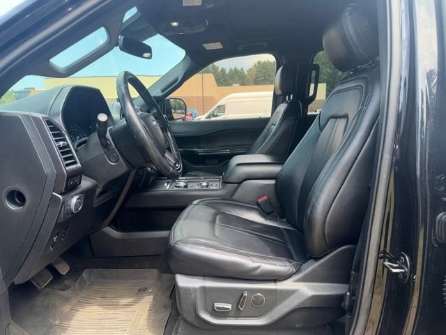 Used 2019 Ford Expedition Limited w/ Special Edition Package AWD/4WD image 15