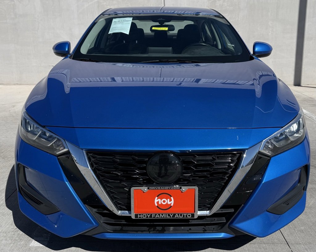 Used 2021 Nissan Sentra SV image 2