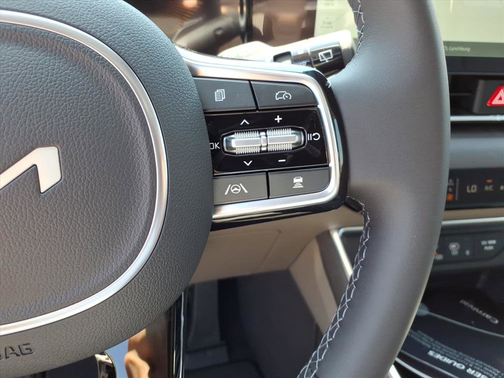 New 2026 Kia Carnival EX image 21