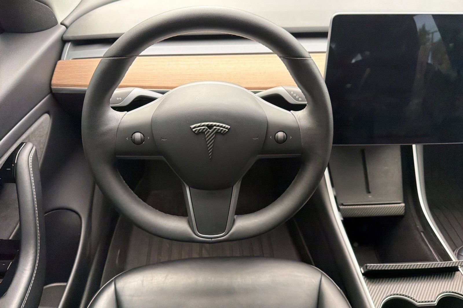 Used 2019 Tesla Model 3 Standard Range Plus image 14