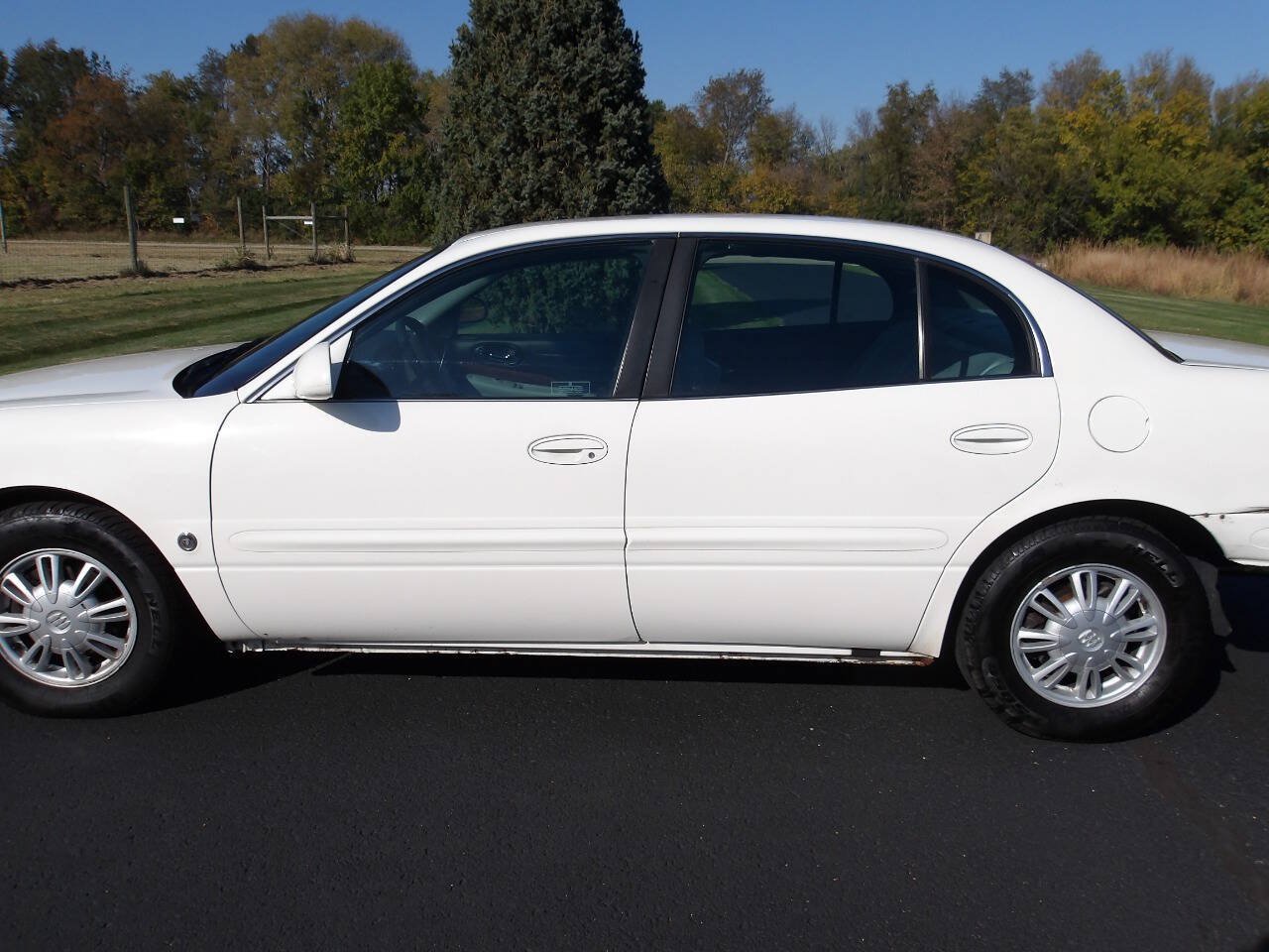 Used 2004 Buick Le Sabre Custom FWD image 30
