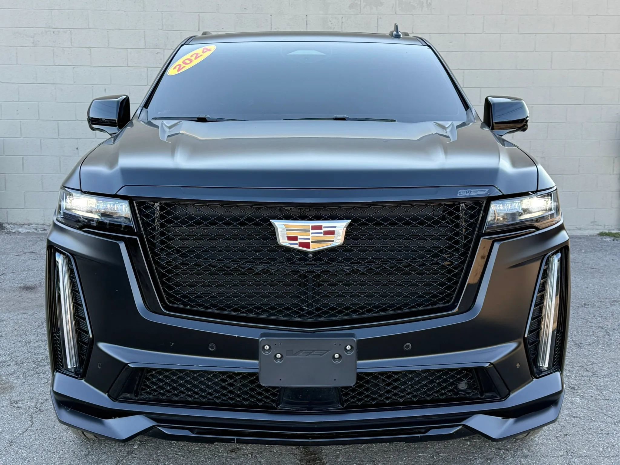 Used 2024 Cadillac Escalade ESV V image 21