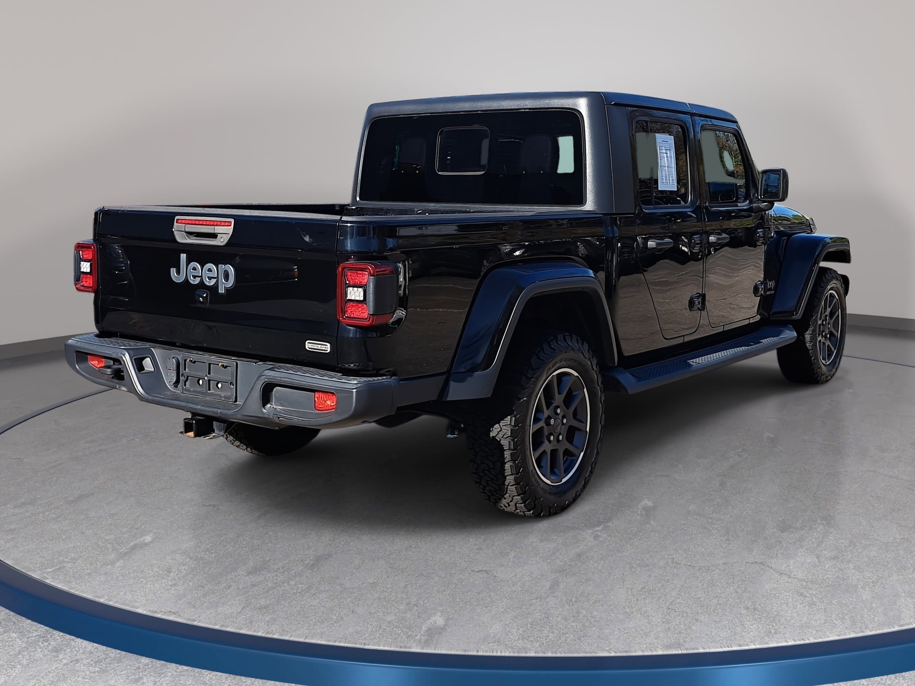 Used 2020 Jeep Gladiator Overland image 5
