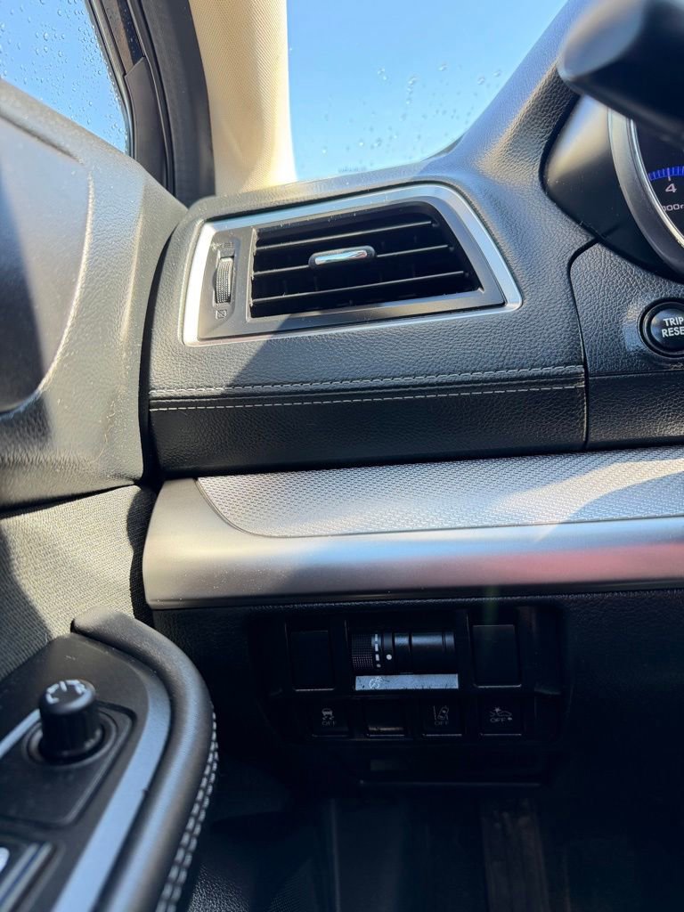 Used 2019 Subaru Outback 2.5i Premium AWD/4WD image 21