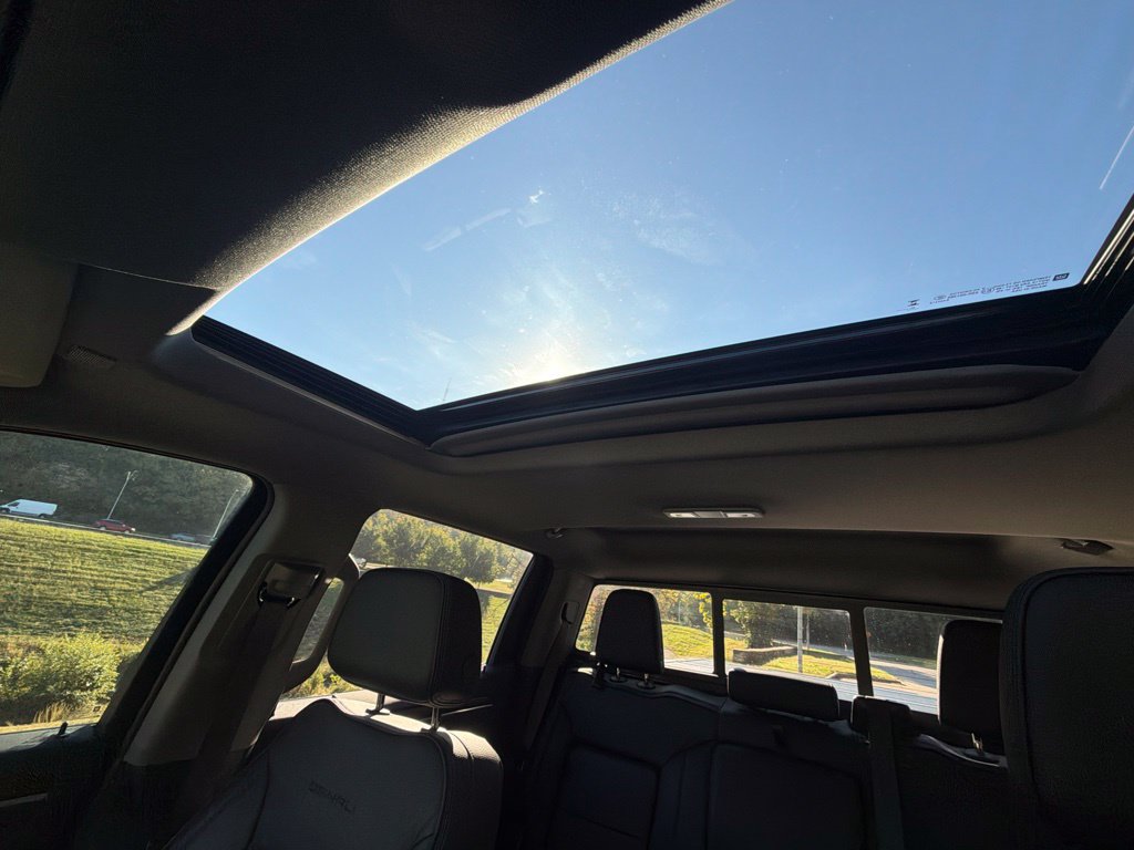 Used 2026 GMC Sierra 1500 Denali AWD/4WD image 13