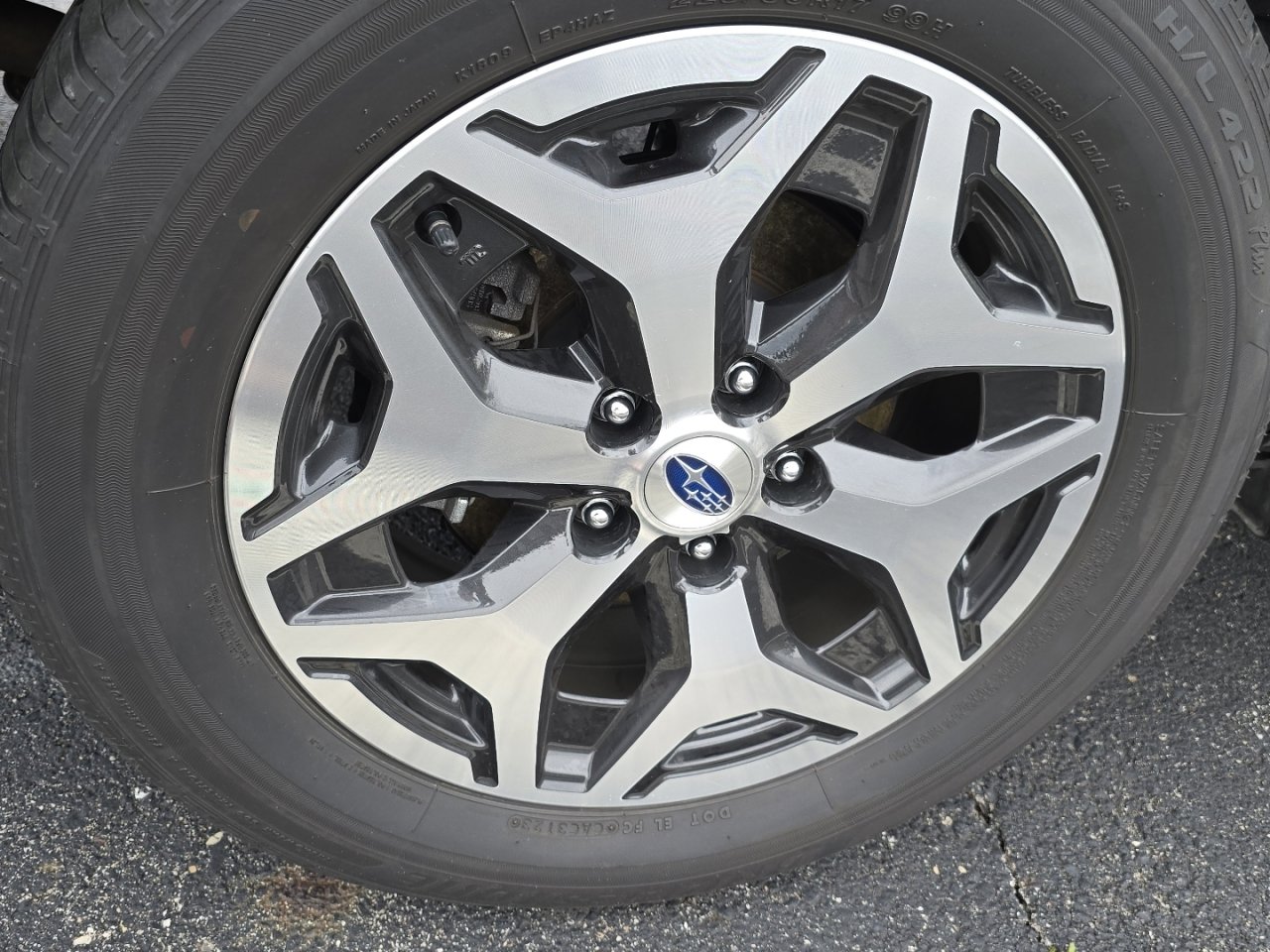 Used 2023 Subaru Forester Premium AWD/4WD image 22