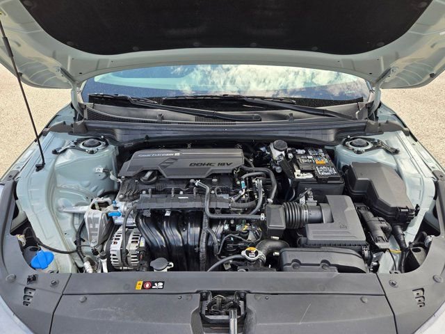 Used 2025 Kia K4 LXS image 31