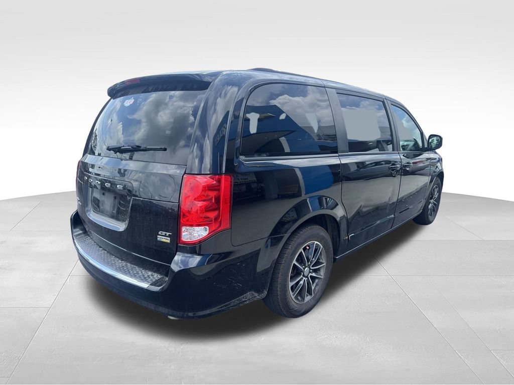 Used 2019 Dodge Grand Caravan GT FWD image 14