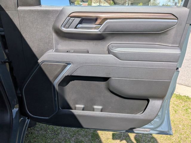 Used 2025 Chevrolet Silverado 1500 LT image 34