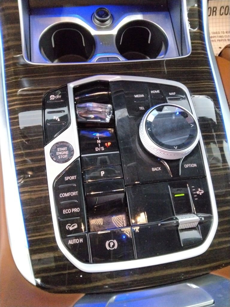 Used 2023 BMW X7 M60i image 19