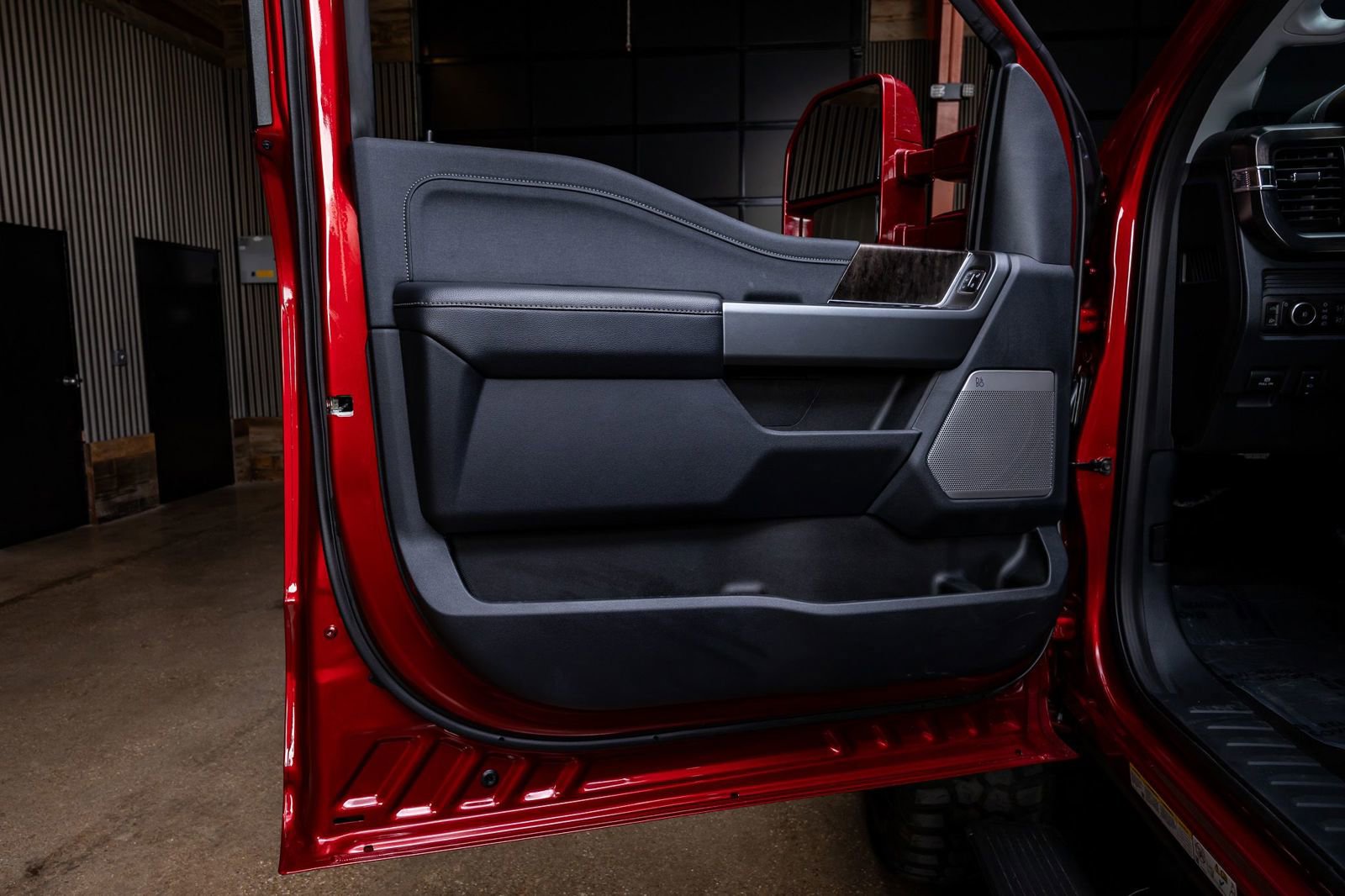 Used 2026 Ford F450 Lariat image 35