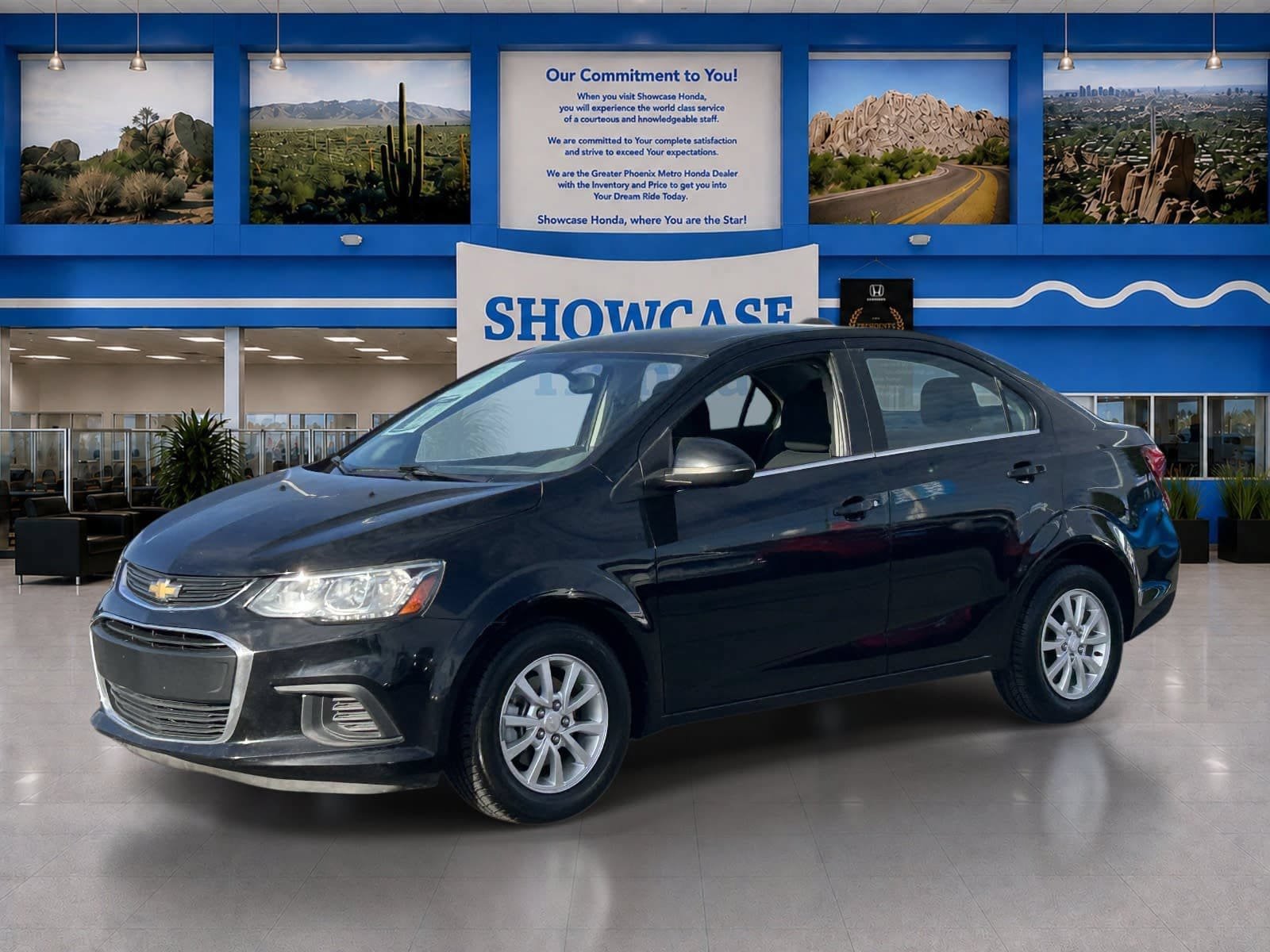 Used 2019 Chevrolet Sonic LT FWD image 2