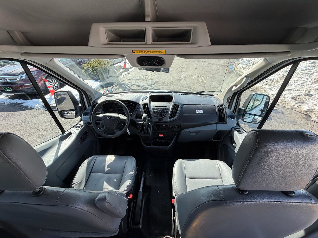 Used 2015 Ford Transit 350 XL RWD image 39