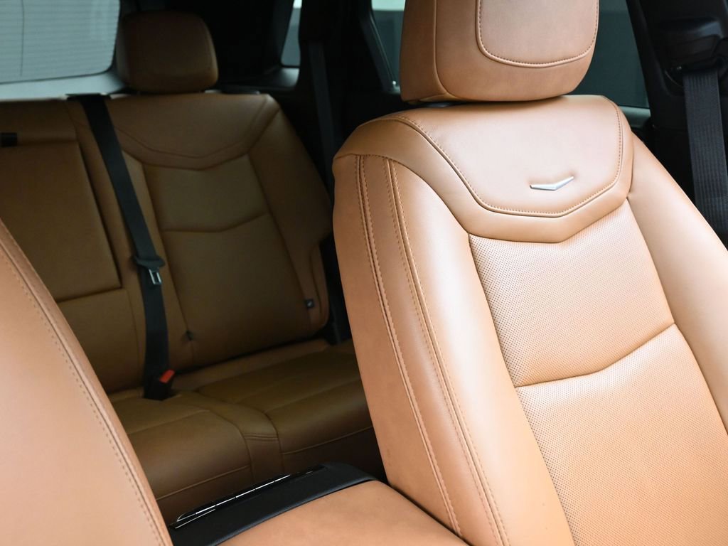 Used 2026 Cadillac XT5 Premium Luxury w/ Driver Assist Package image 24