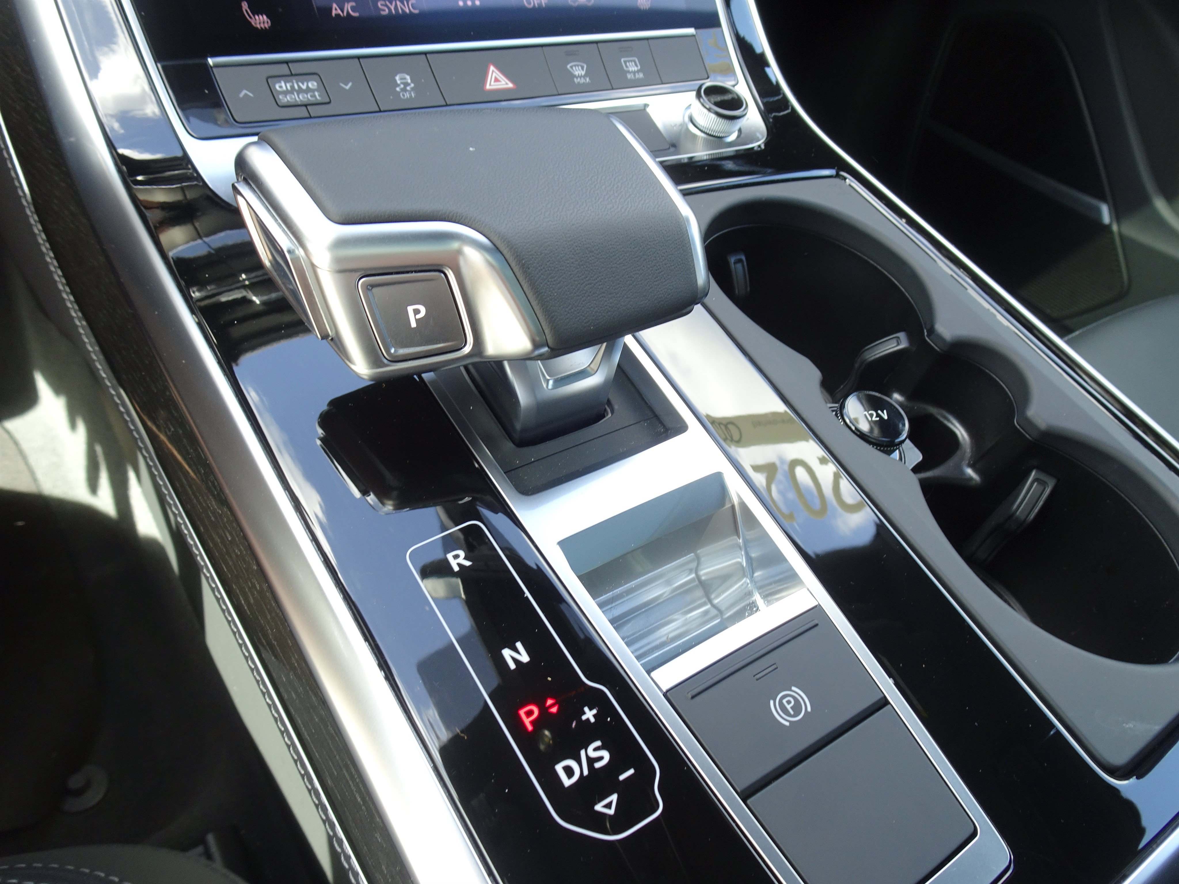 Certified 2025 Audi Q7 2.0T Premium Plus w/ Premium Plus Package AWD/4WD image 13