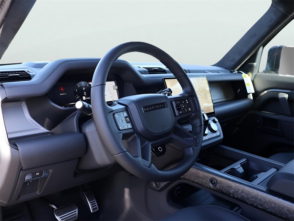 New 2026 Land Rover Defender 110 OCTA image 22