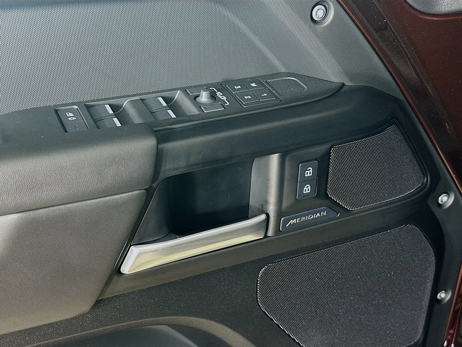 New 2025 Land Rover Defender 130 S AWD/4WD image 17