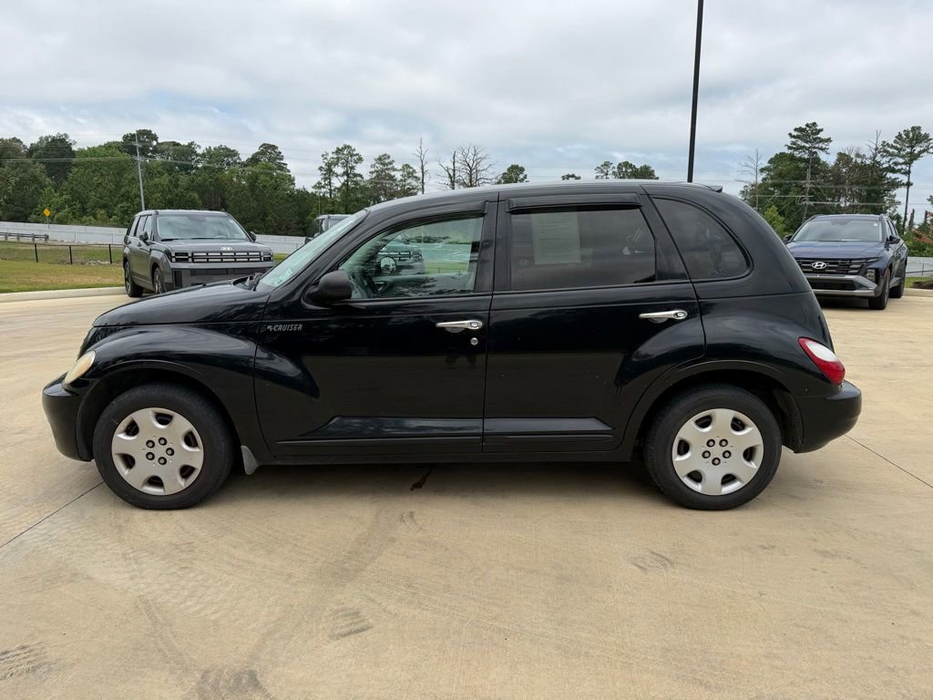 Used 2006 Chrysler PT Cruiser Touring FWD image 2