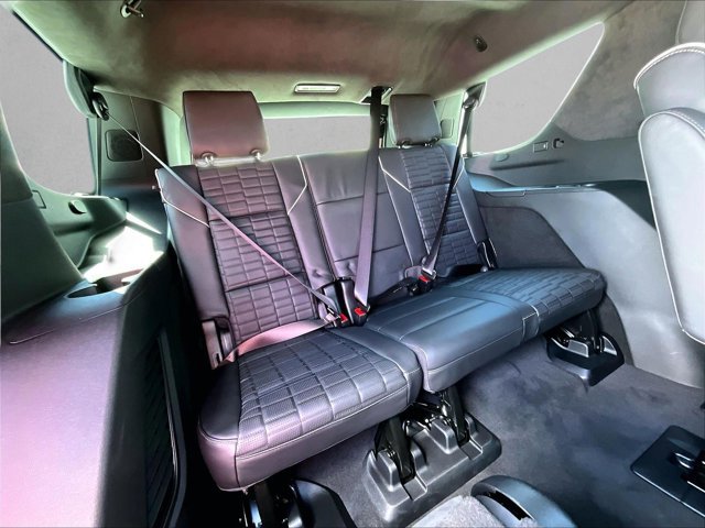 Certified 2026 Cadillac Escalade V w/ LPO, Onyx Lite Package AWD/4WD image 30