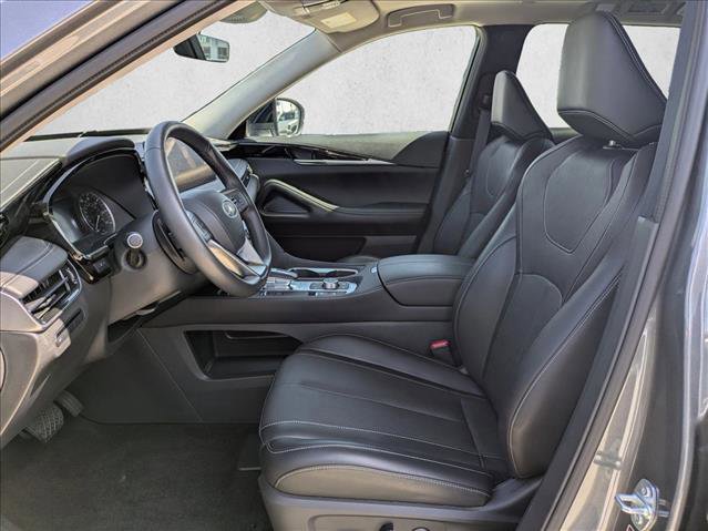 Certified 2025 INFINITI QX60 Pure image 16