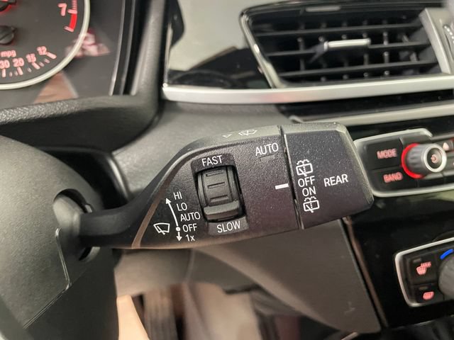 Used 2018 BMW X1 xDrive28i AWD/4WD image 12