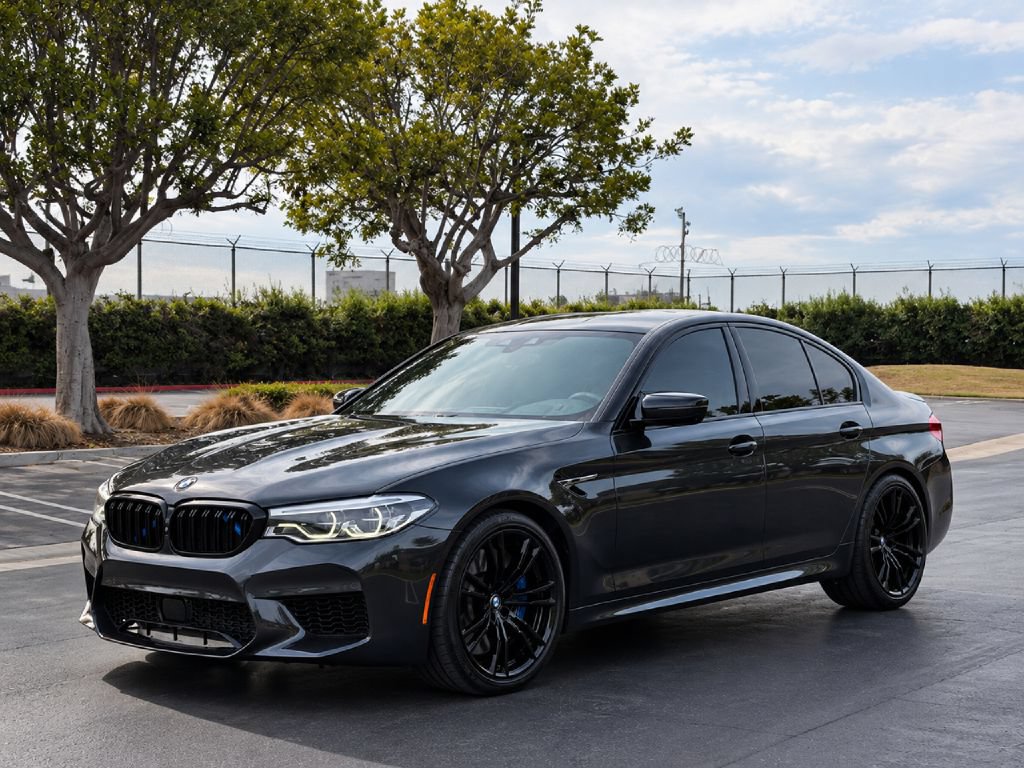 Used 2019 BMW M5 w/ Executive Package AWD/4WD image 1