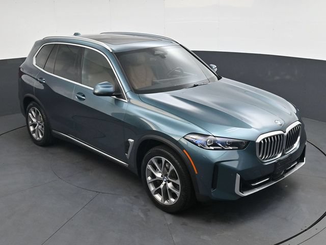 Used 2024 BMW X5 xDrive40i w/ Premium Package AWD/4WD image 24
