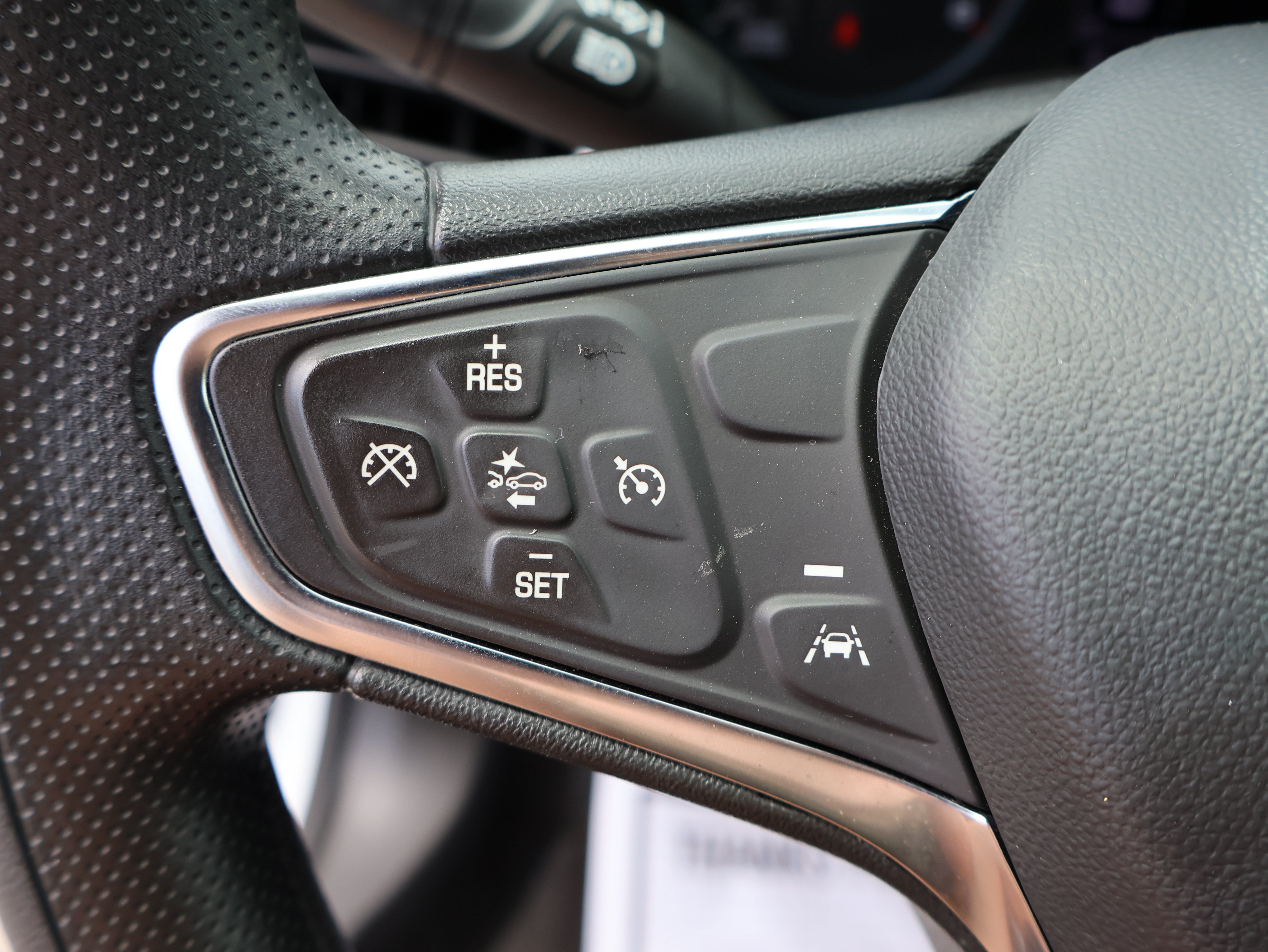 Used 2024 Chevrolet Malibu LT FWD image 37