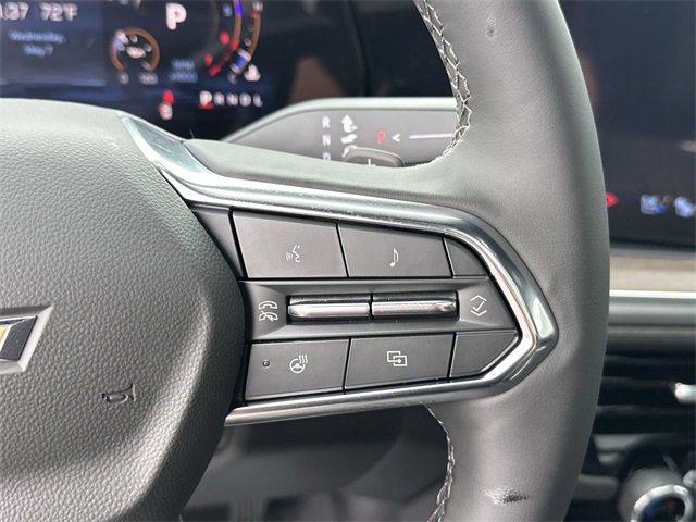 Used 2025 Chevrolet Suburban High Country w/ Sun And Tow Package image 30