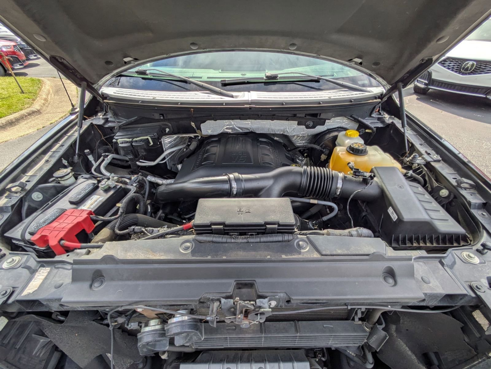 Used 2014 Ford F150 XLT w/ Equipment Group 302A Luxury image 25