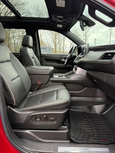 Used 2022 GMC Yukon SLT w/ SLT Luxury Package image 19