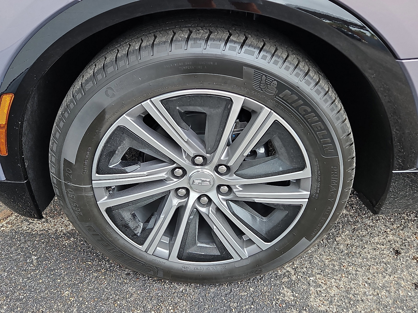 New 2025 Cadillac Lyriq Luxury image 11