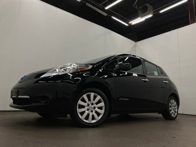 Used 2017 Nissan Leaf S w/ Charge Package
