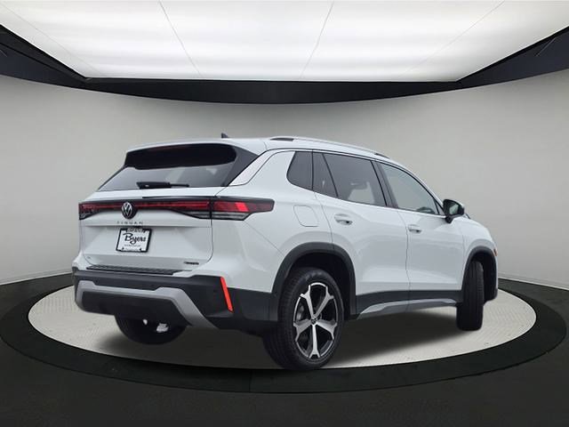 New 2026 Volkswagen Tiguan SE image 7