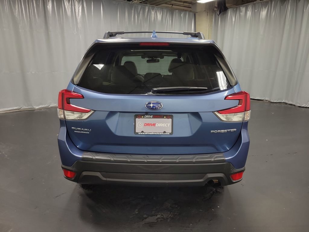 Used 2019 Subaru Forester Premium AWD/4WD image 8